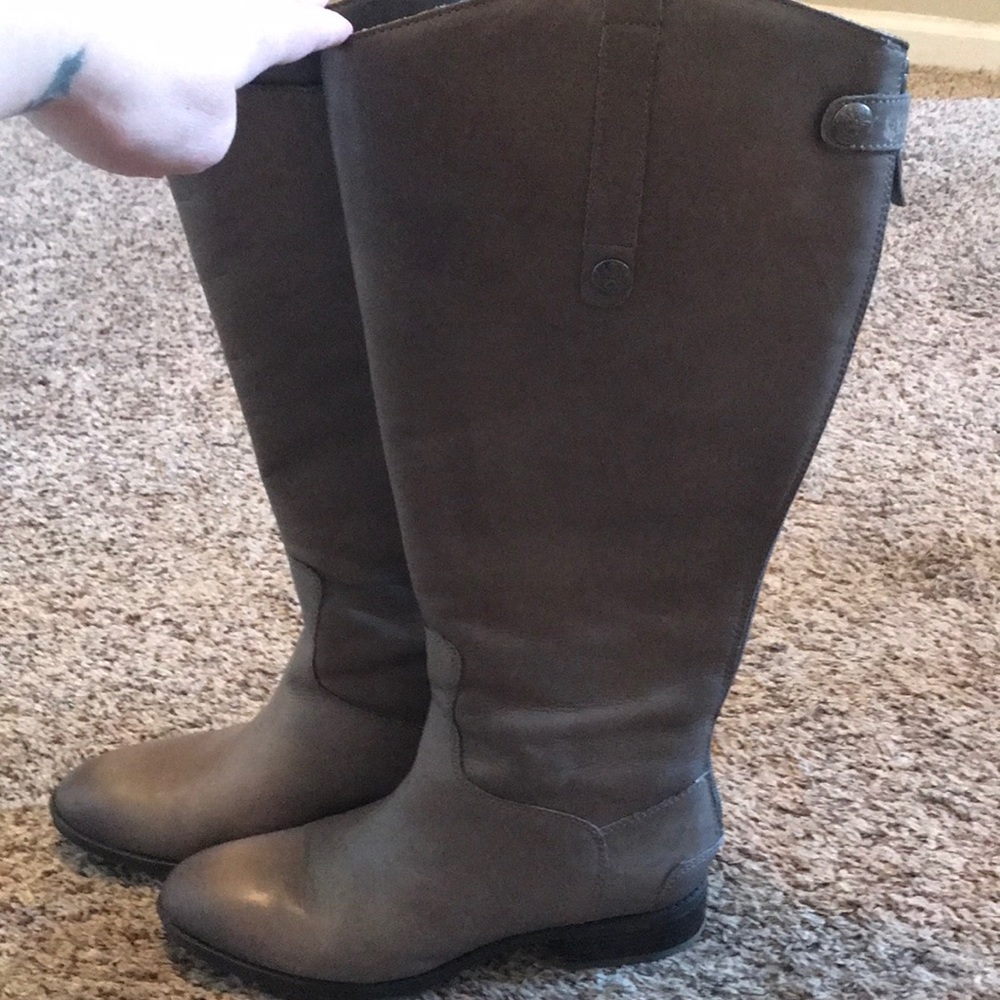 Gray wide calf leather boots!